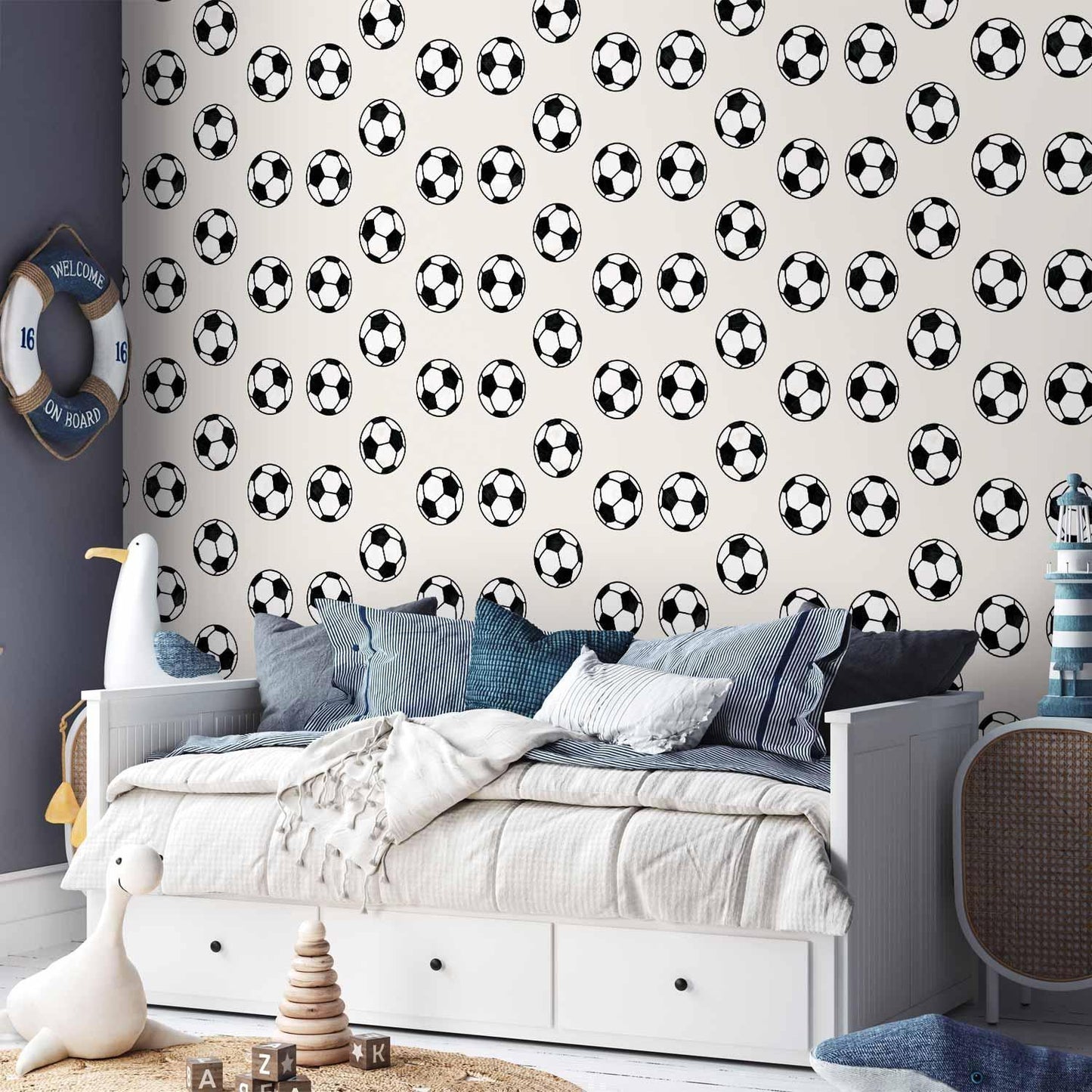 Tapete - Soccer - Symmetrical black-and-white soccer balls on a beige background