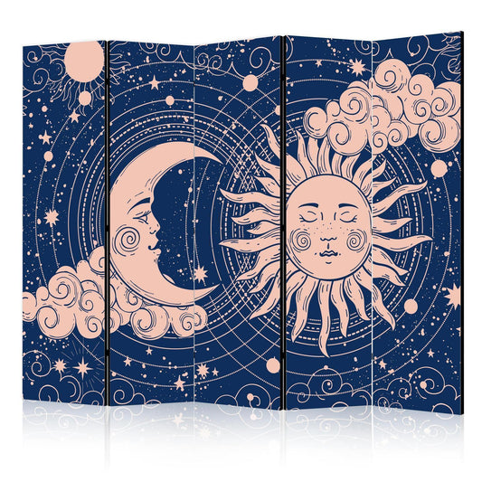 Paravent - Cosmic Harmony - Illustration of the Sun and Moon on a Navy Background Artgeist