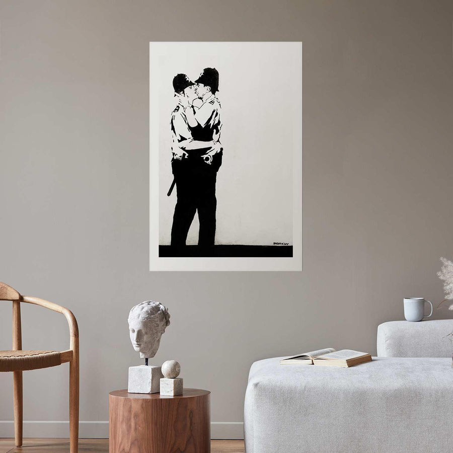 Poster - The Policemen's Kiss Artgeist