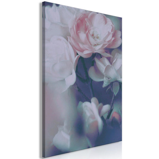 Leinwandbild Morgendliche Rosen – Elegantes Blumenmotiv im Hochformat