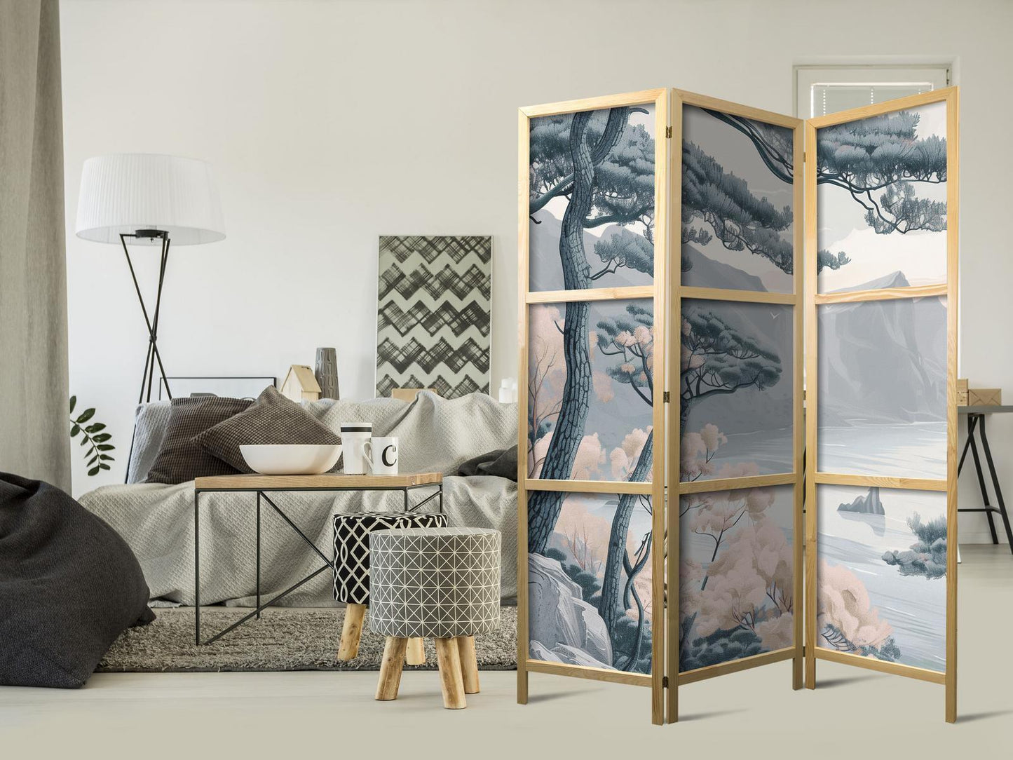 Japanischer Paravent - Mountainous Coastline with Trees and Rocks in Light Pastel Blues