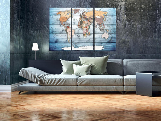 Korkbild Pinnwand Saphirblaue Weltkarte - Elegante Kontinente auf tiefblauem Hintergrund