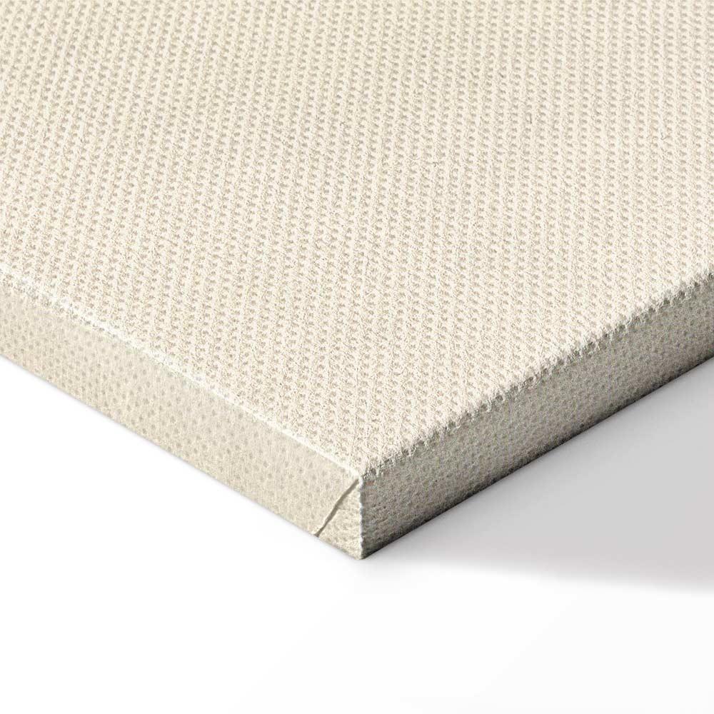 Leinwandbild - Little Conqueror - A Mouse in Heart Pajamas on the Moon Among Clouds