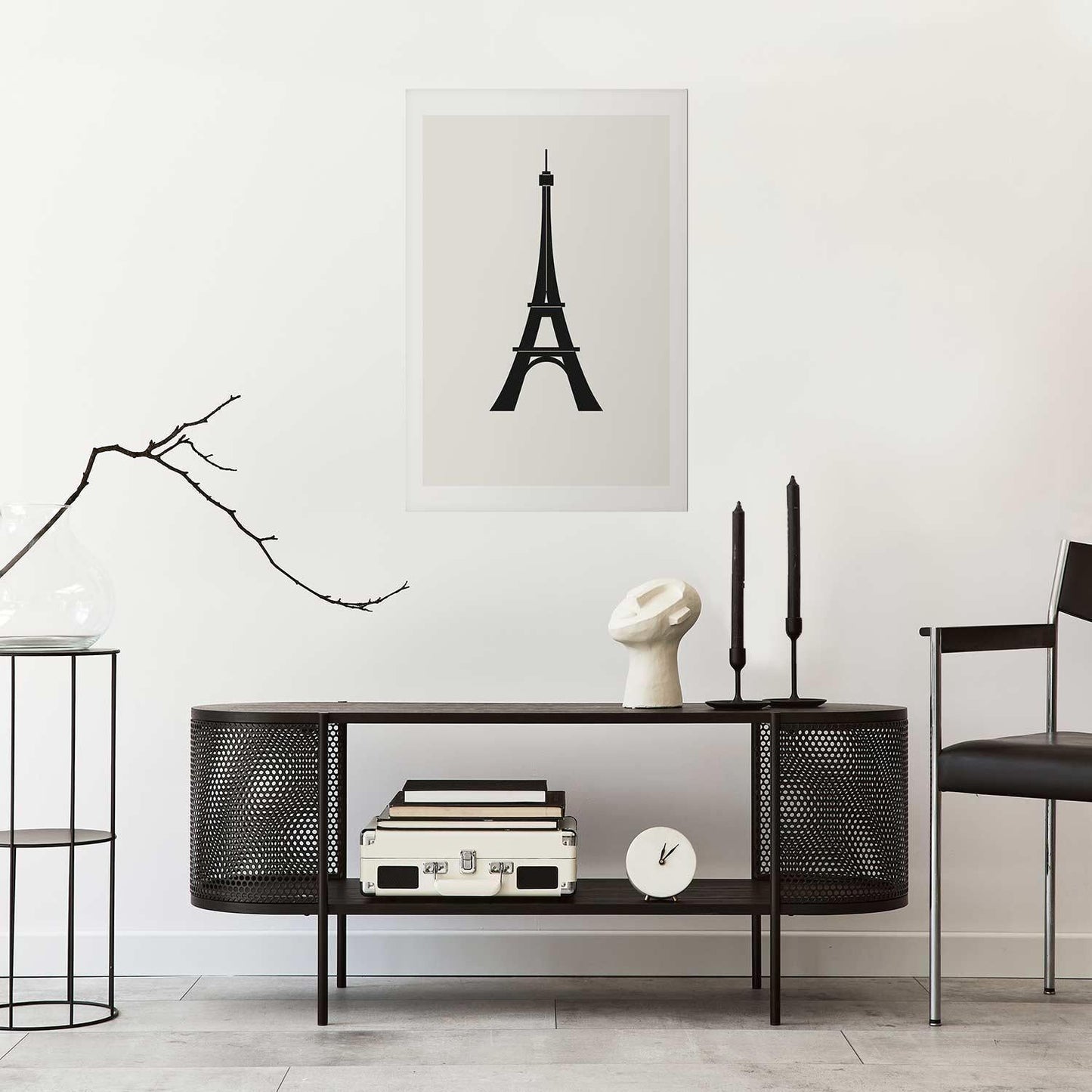 Poster - Eiffel Tower Simple Black-and-White Graphic Artgeist