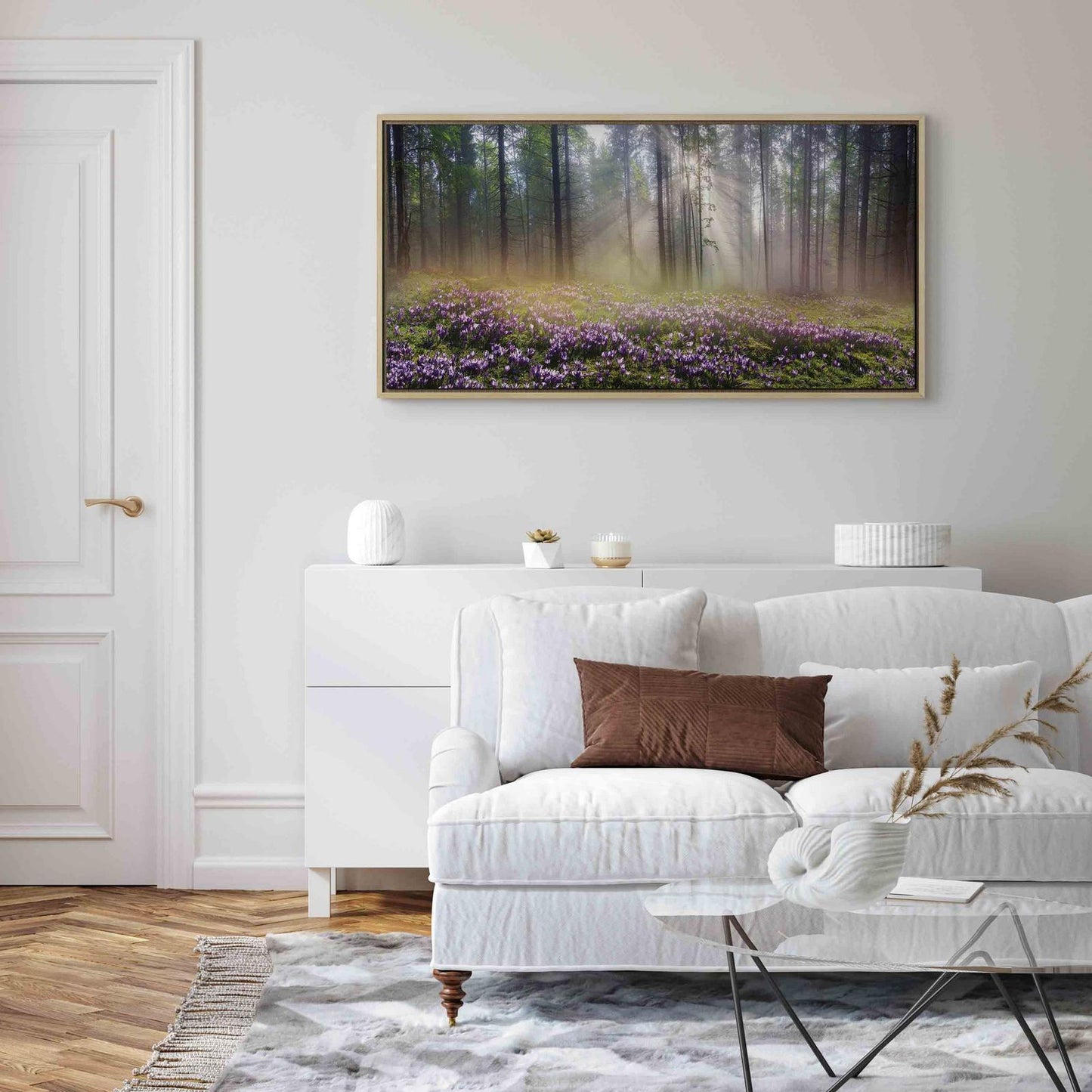 Wandbild Lila Blumenwiese – Stimmungsvolle Wanddeko mit Blumenmotiv