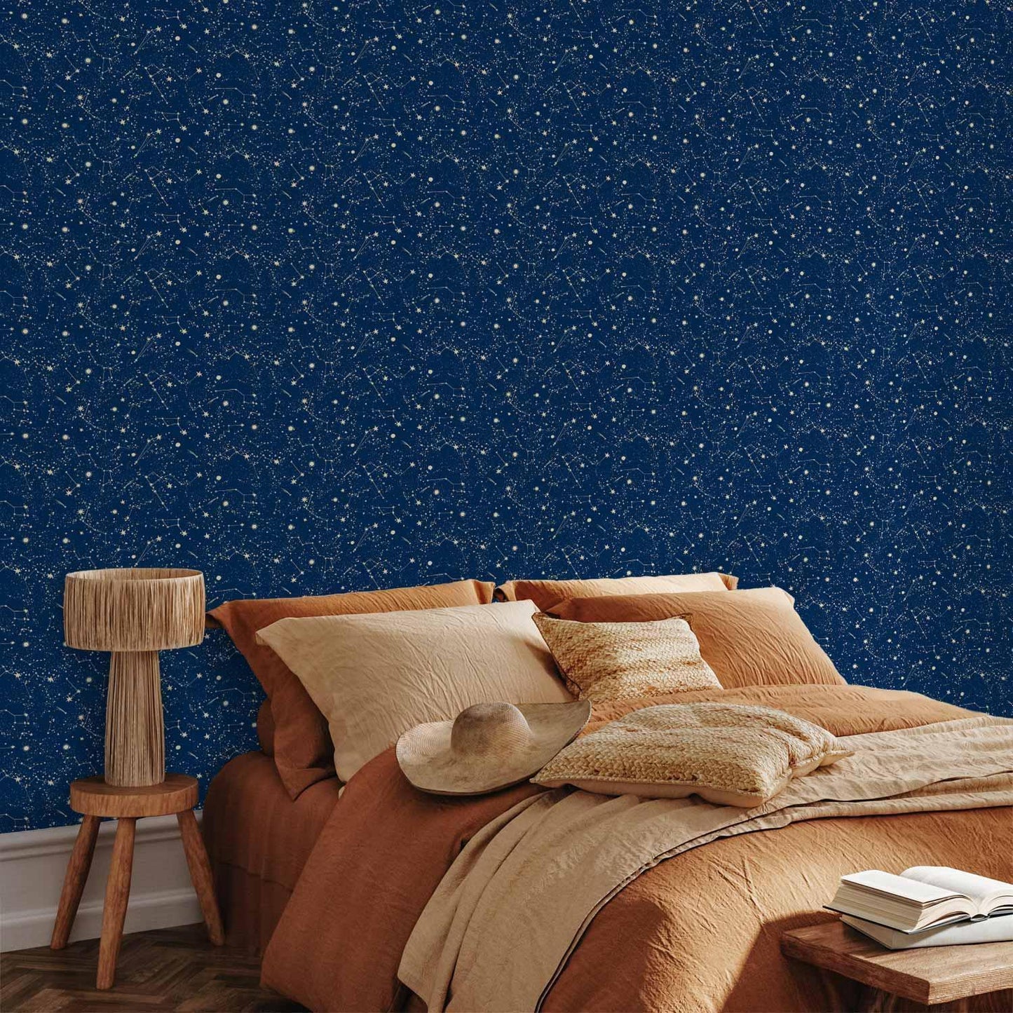 Tapete - Cosmic Inspirations - Pattern with Stars and Constellations on a Dark Background