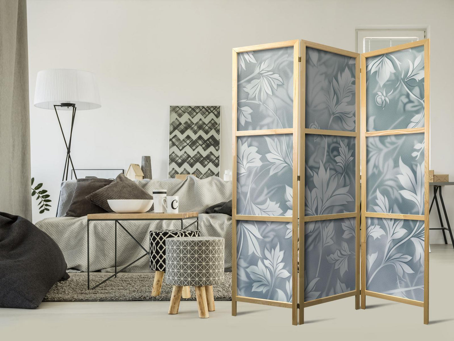 Japanischer Paravent - Ornaments in Worn Muted Turquoises - Delicate Plant Pattern